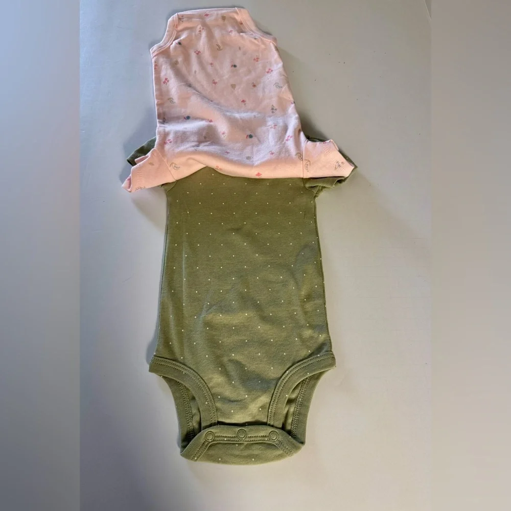 Carter's Baby 2 - Pack Pink and Olive Body Suit 6M